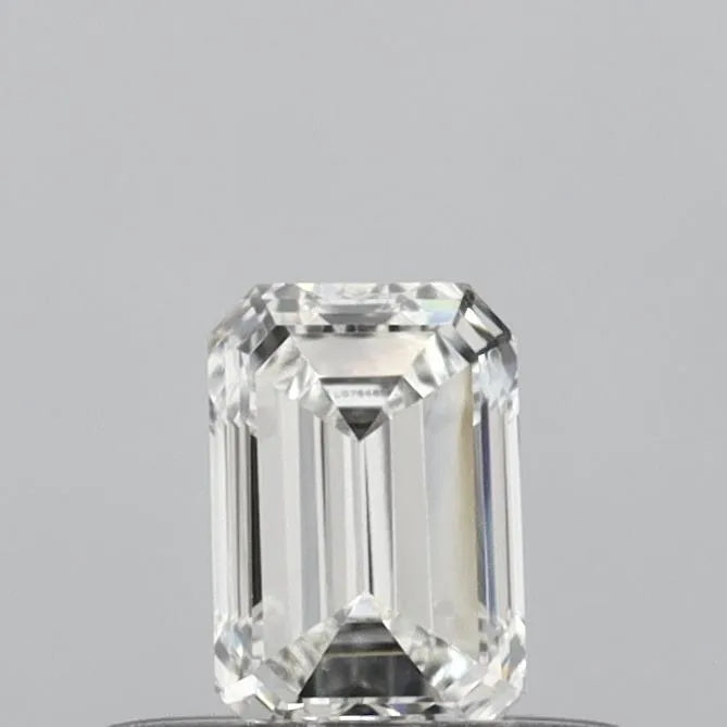 0.30ct Emerald Lab Grown Diamond (Colour H, Clarity VS1, IGI Certified)