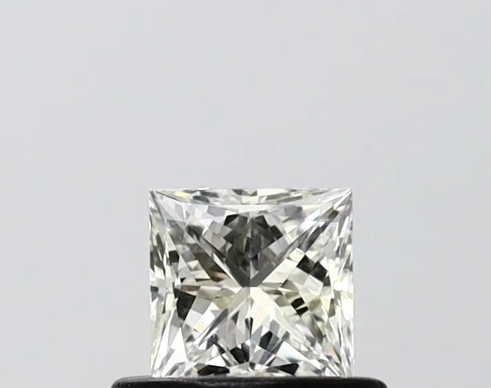 0.51ct Princess Lab Grown Diamond (Colour G, Clarity VVS2, IGI Certified)