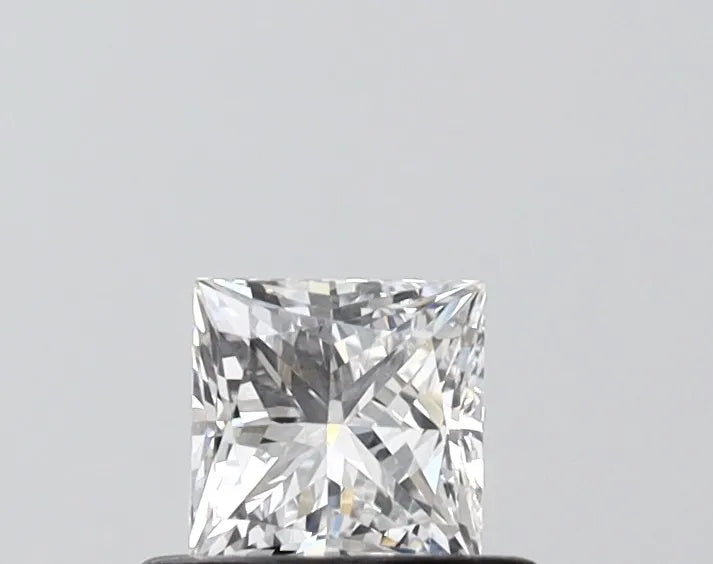 0.52ct Princess Lab Grown Diamond (Colour D, Clarity VVS1, IGI Certified)