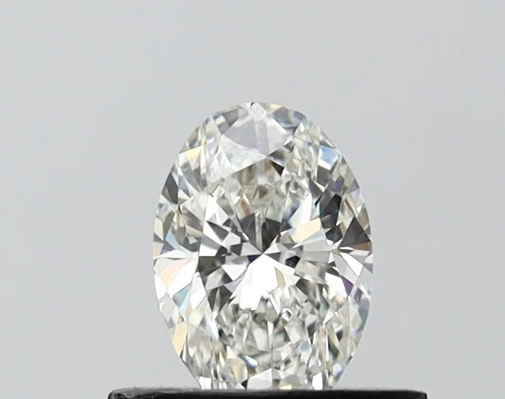0.54ct Oval Lab Grown Diamond (Colour G, Clarity VS1, IGI Certified)