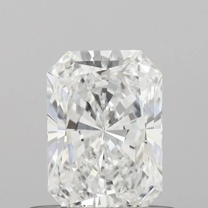 0.51ct Radiant Lab Grown Diamond (Colour D, Clarity VS1, IGI Certified)