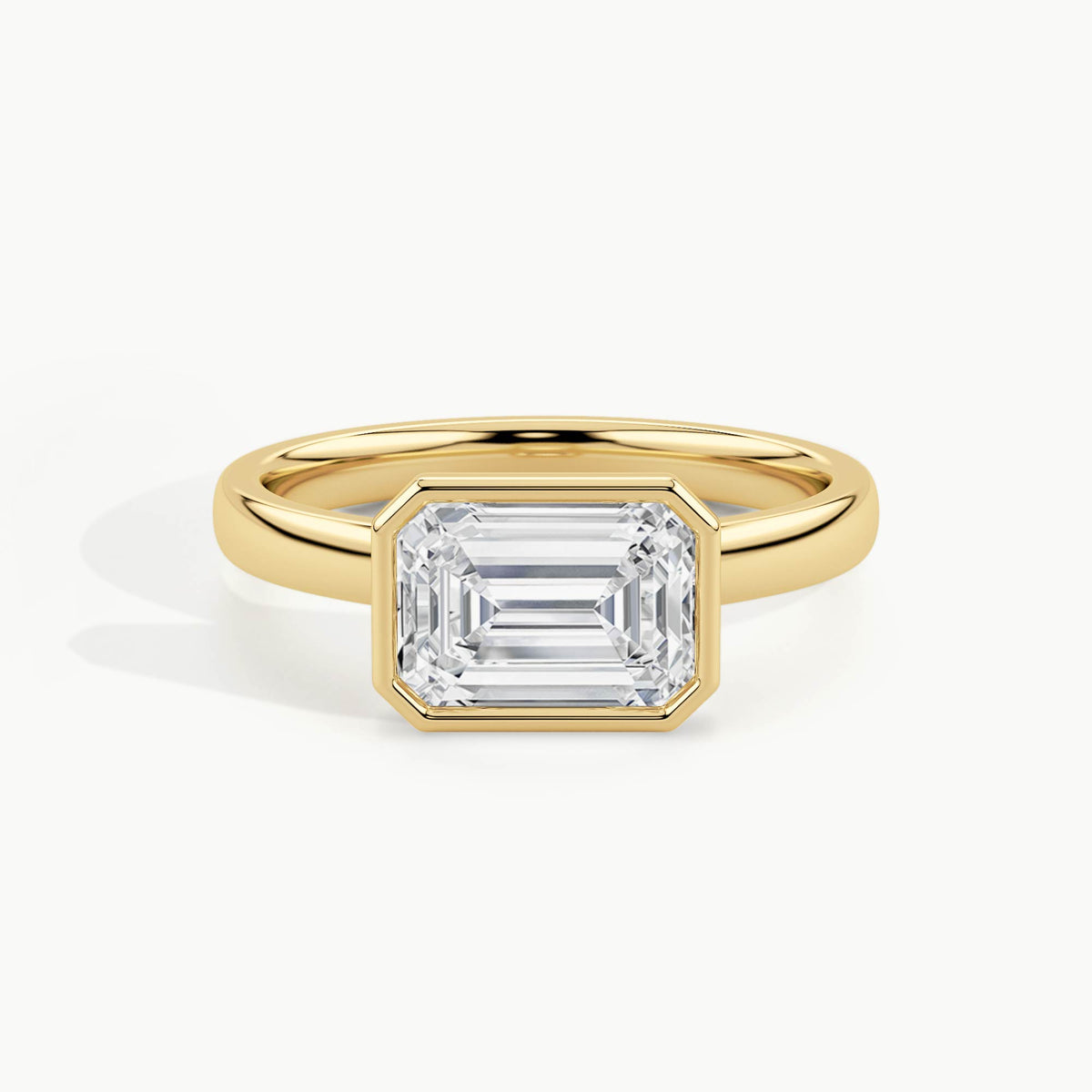 Yellow Gold, Emerald, down view